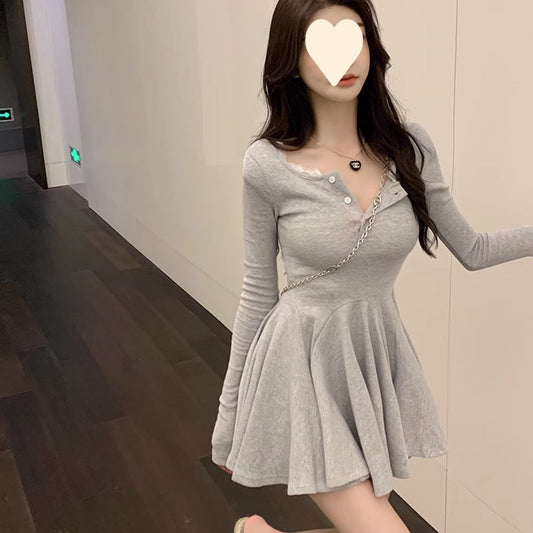 Pure Black Long Sleeve Dress for Women, Sexy French Chic, Fitted Waist, Puffy Skirt, Fall and Winter